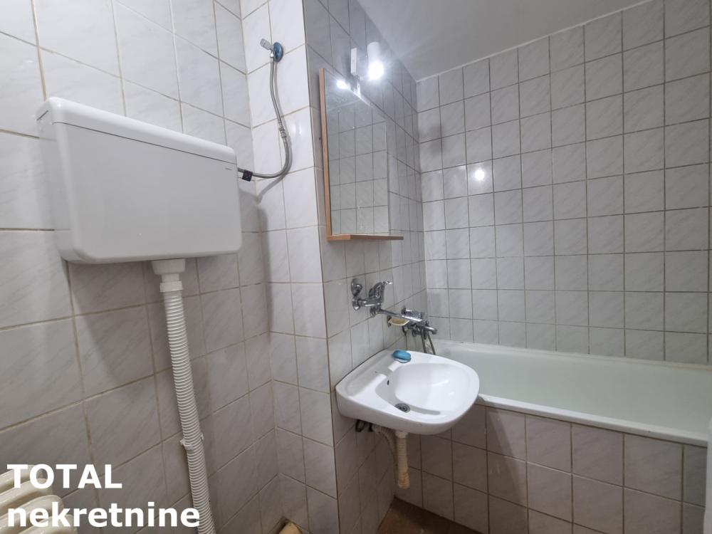 Slika 6 - Stan,NOVI SAD,LIMAN 4,kv: 50.00, € 176000, ID: 1102910