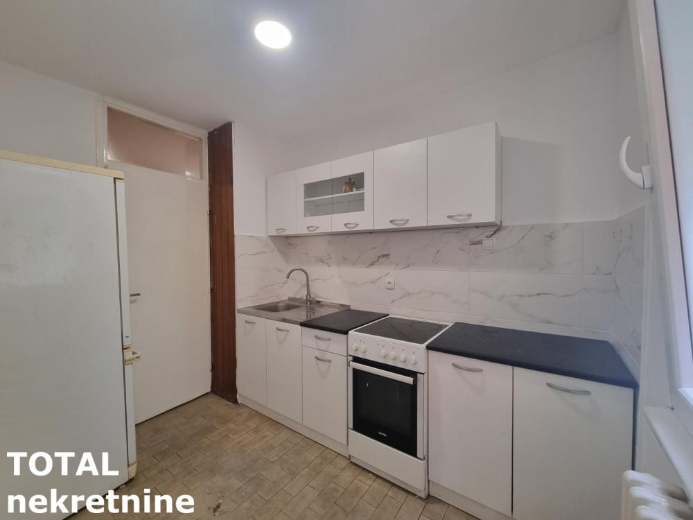 Slika 4 - Stan,NOVI SAD,LIMAN 4,kv: 50.00, € 176000, ID: 1102910