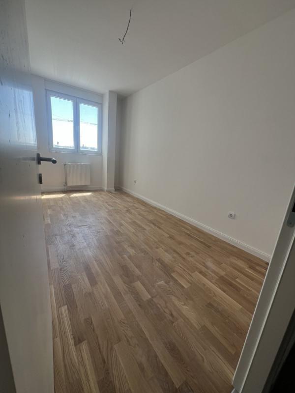 Slika 8 - Stan,NOVI SAD,SREMSKA KAMENICA,kv: 50.00, € 113300, ID: 1059618