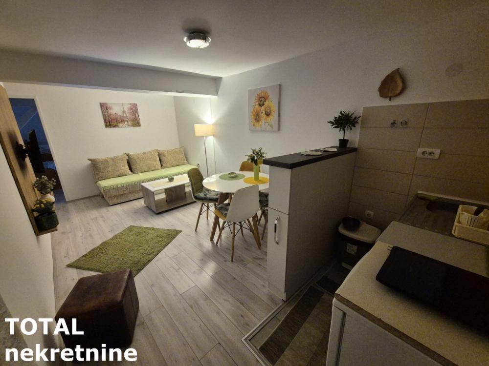 Glavna slika -Stan,NOVI SAD,GRBAVICA,kv: 80.00, € 150000, ID: 1102951
