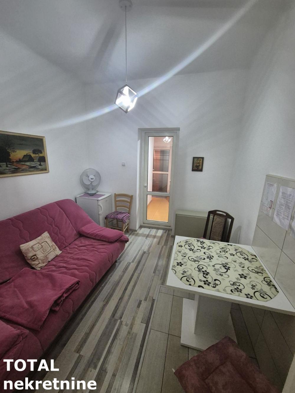 Slika 8 - Stan,NOVI SAD,GRBAVICA,kv: 80.00, € 150000, ID: 1102951