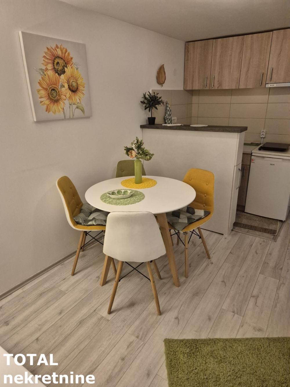 Slika 3 - Stan,NOVI SAD,GRBAVICA,kv: 80.00, € 150000, ID: 1102951