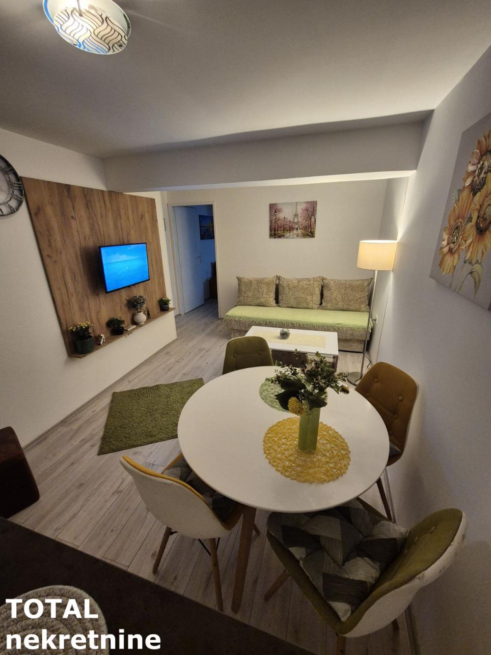 Slika 2 - Stan,NOVI SAD,GRBAVICA,kv: 80.00, € 150000, ID: 1102951
