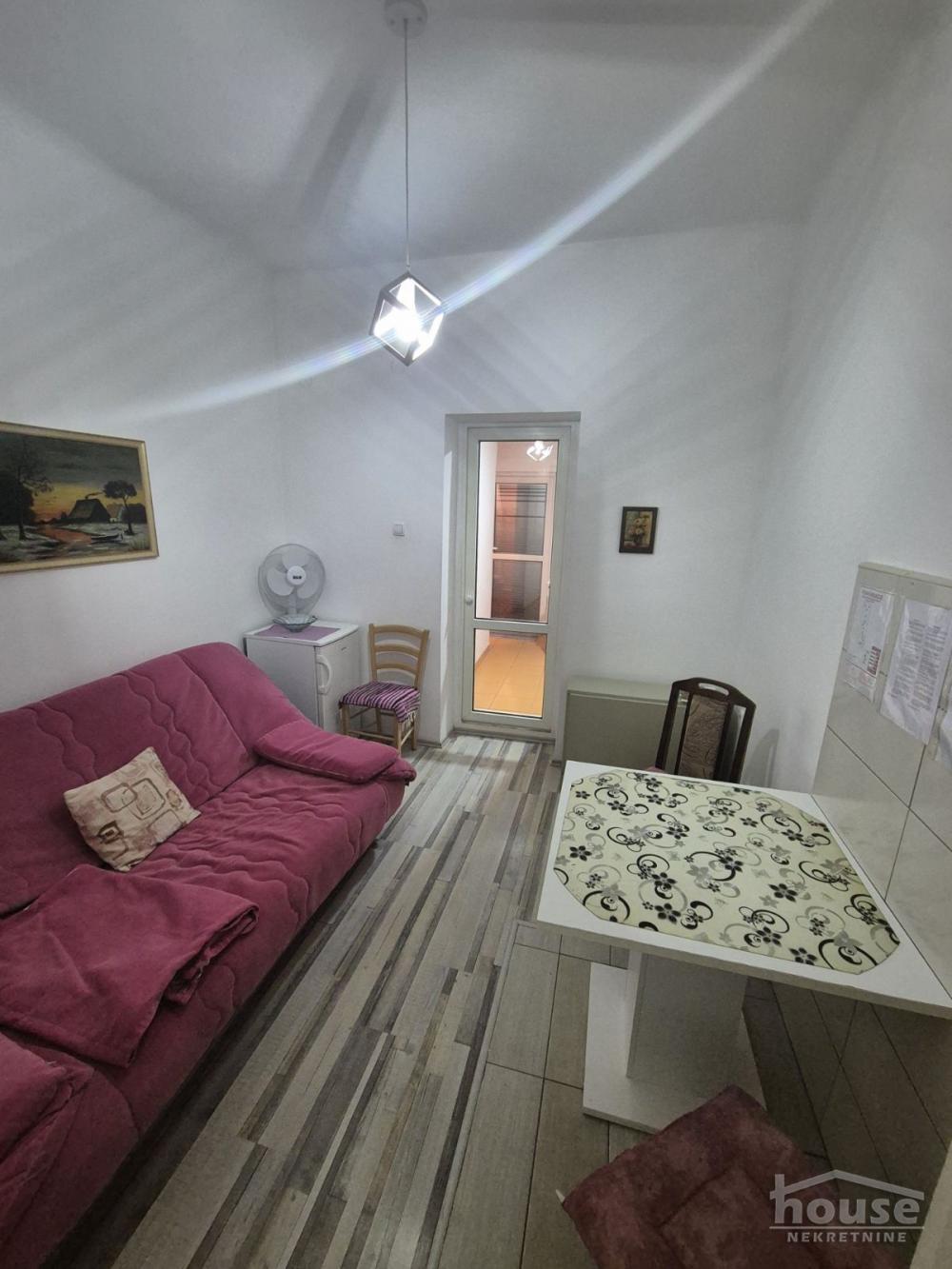 Slika 8 - Stan,NOVI SAD,GRBAVICA,kv: 80.00, € 150000, ID: 1066105