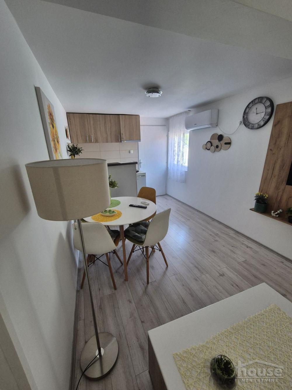 Slika 4 - Stan,NOVI SAD,GRBAVICA,kv: 80.00, € 150000, ID: 1066105
