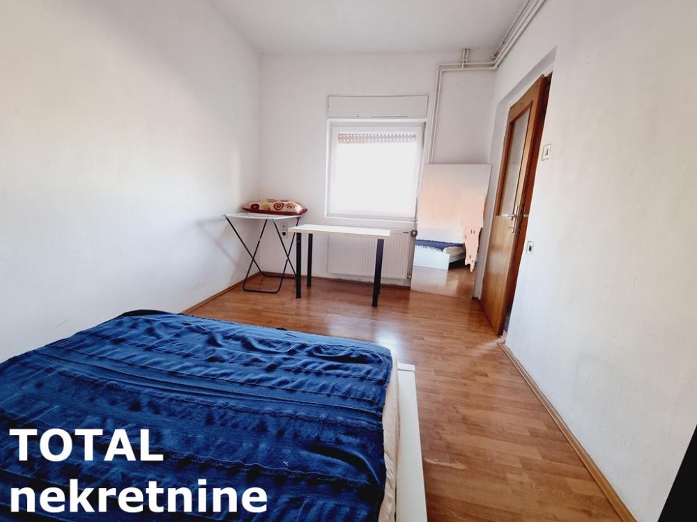Slika 10 - Stan,PETROVARADIN,GRADIC,kv: 85.00, € 115000, ID: 1099515