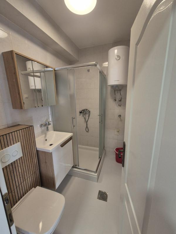 Slika 7 - Stan,NOVI SAD,NOVI BULEVAR,kv: 26.00, € 89100, ID: 1059577