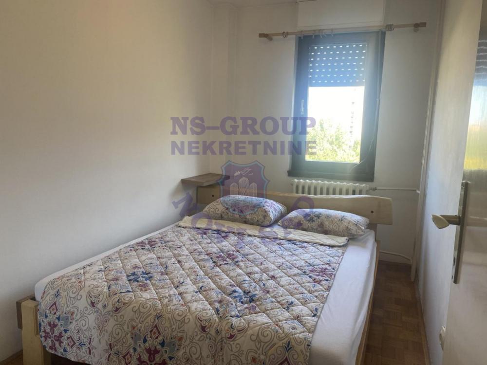 Slika 6 - Dvosoban, 54m2, Bulevar oslobođenja Novi Sad, sa terasom, ima lift