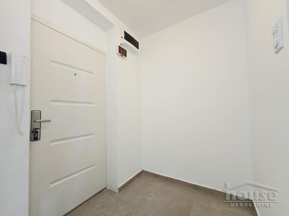 Slika 9 - Stan,NOVI SAD,BULEVAR,kv: 33.00, € 108000, ID: 1066107