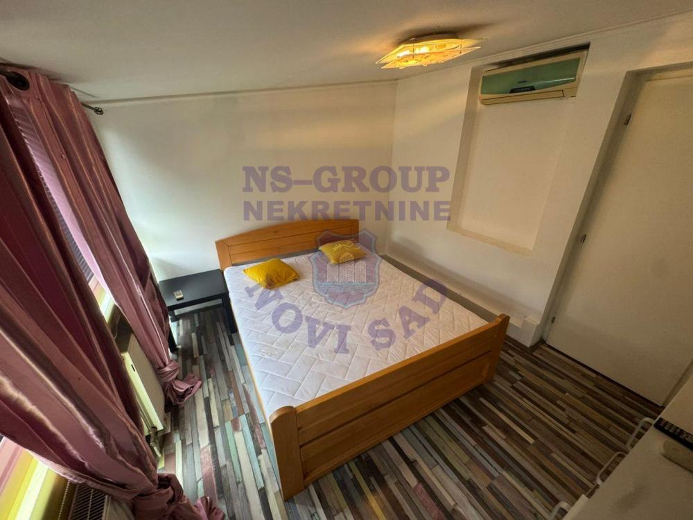 Slika 3 - Dvoiposoban, 56m2, Grbavica Novi Sad