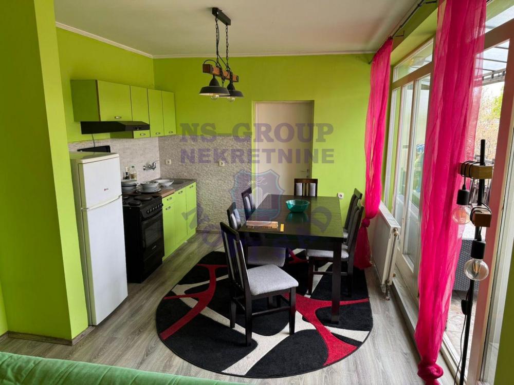 Slika 2 - Dvoiposoban, 56m2, Grbavica Novi Sad