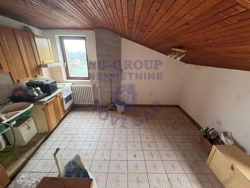 Slika 3 - Četvorosoban, 73m2, Podbara Novi Sad