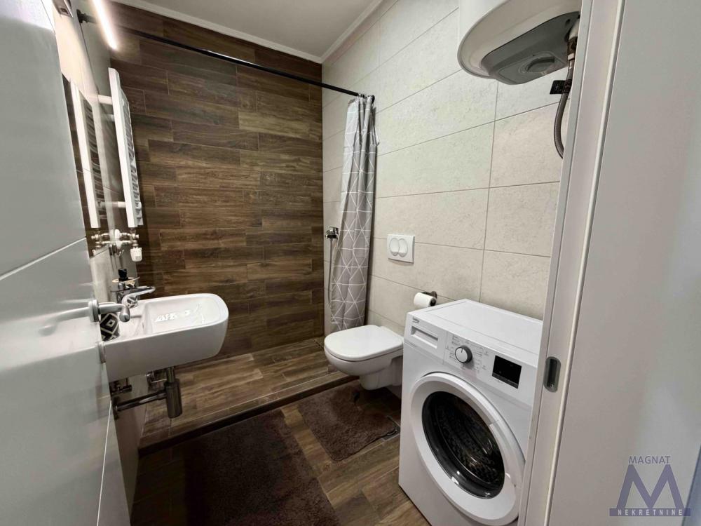 Slika 6 - Stan,PETROVARADIN,PETROVARADIN,kv: 27, € 87500, ID: 1019425
