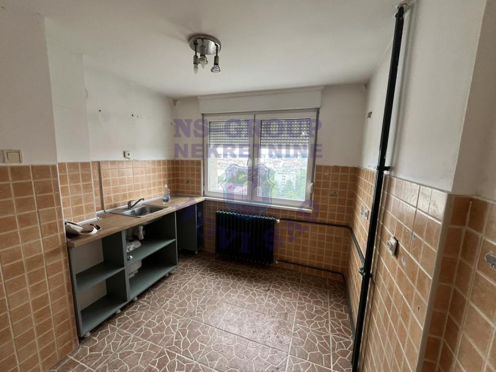 Slika 3 - Na prodaju stan kod Bulevara Oslobodjenja 