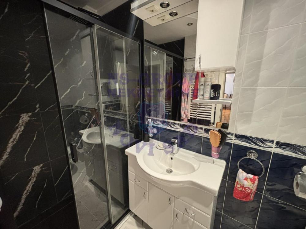 Slika 2 - Prodaja stana, 70m2, Podbara Novi Sad