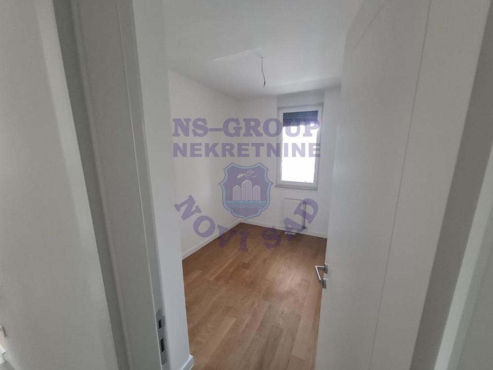 Slika 6 - Dvosoban, 47m2, Bulevar Evrope Novi Sad, ima lift