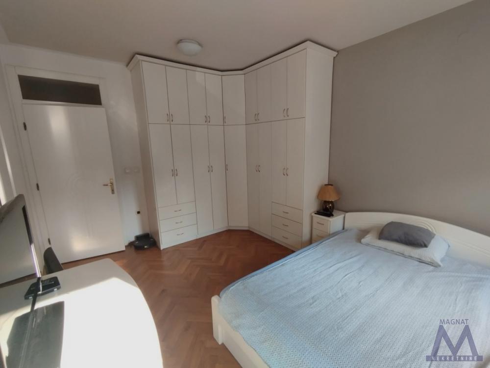 Slika 4 - Stan,NOVI SAD,LIMAN 2,kv: 77, € 249300, ID: 1019431