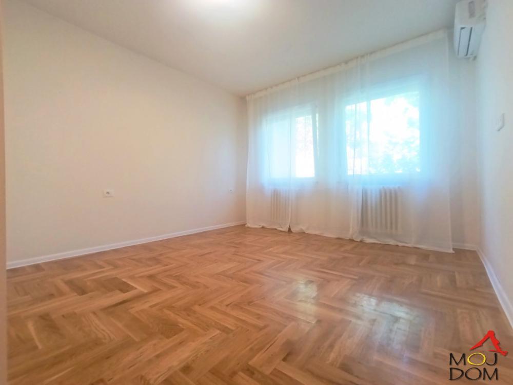 Glavna slika -Stan,NOVI SAD,NOVA DETELINARA,kv: 40, € 141110, ID: 1032542