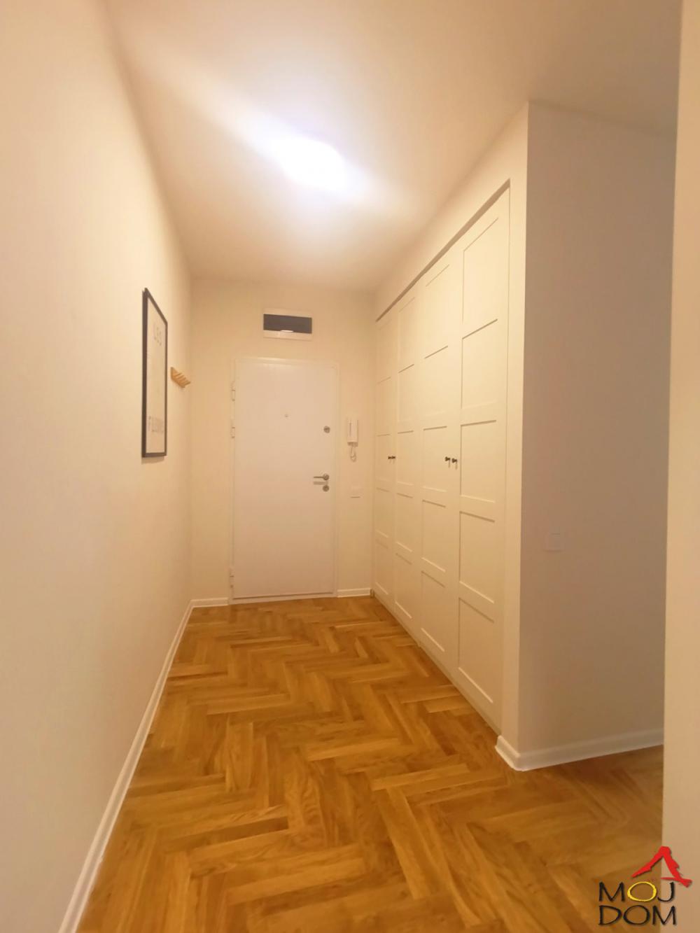 Slika 2 - Stan,NOVI SAD,NOVA DETELINARA,kv: 40, € 141110, ID: 1032542