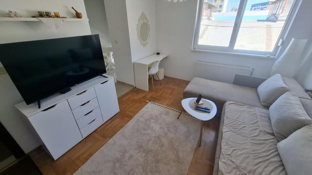 Slika 2 - Jednosoban stan 24m blizu Centra