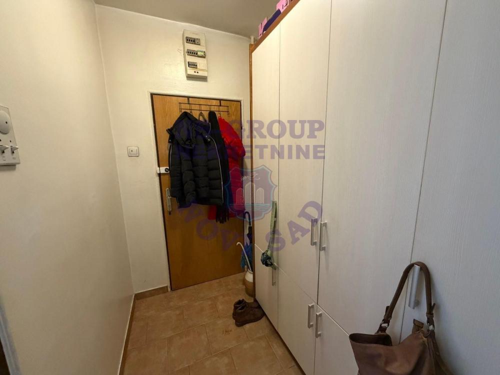 Slika 8 - Odlican dvosoban stan na Novom Naselju!