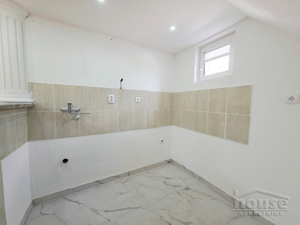 Slika 3 - Stan,NOVI SAD,CENTAR,kv: 33.00, € 119000, ID: 1066126