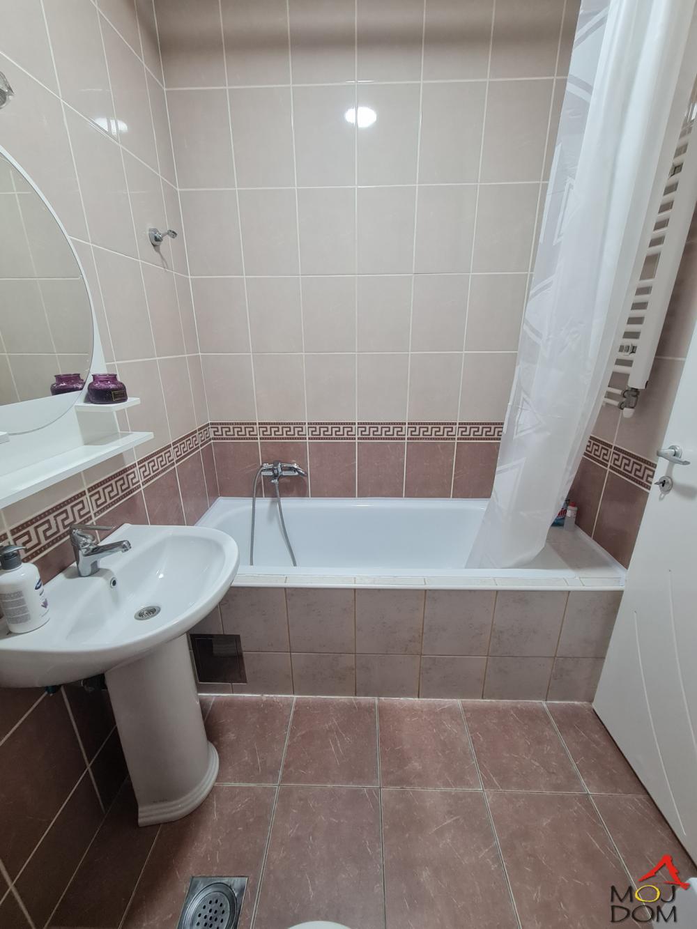 Slika 11 - Stan,NOVI SAD,SAJAM,kv: 36, € 132850, ID: 1032601