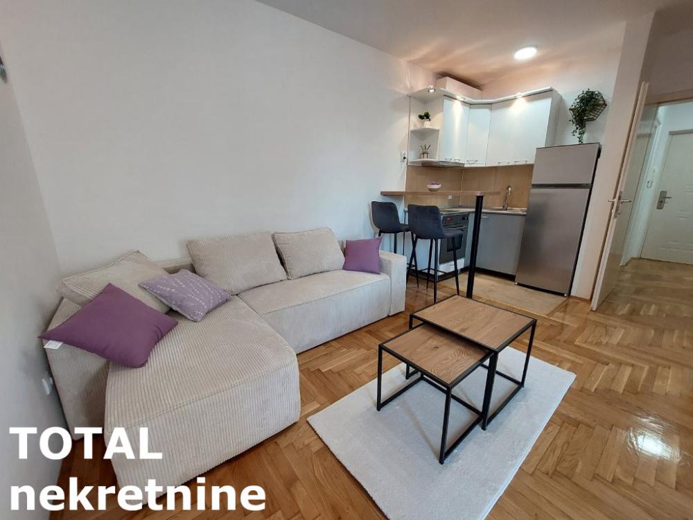 Slika 2 - Stan,NOVI SAD,SAJAM,kv: 36.00, € 129000, ID: 1102974