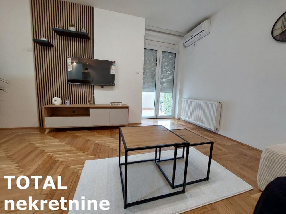 Slika 3 - Stan,NOVI SAD,SAJAM,kv: 36.00, € 129000, ID: 1102974