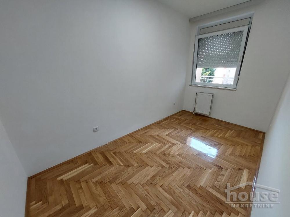 Slika 11 - Stan,NOVI SAD,BULEVAR,kv: 36.00, € 129000, ID: 1066128
