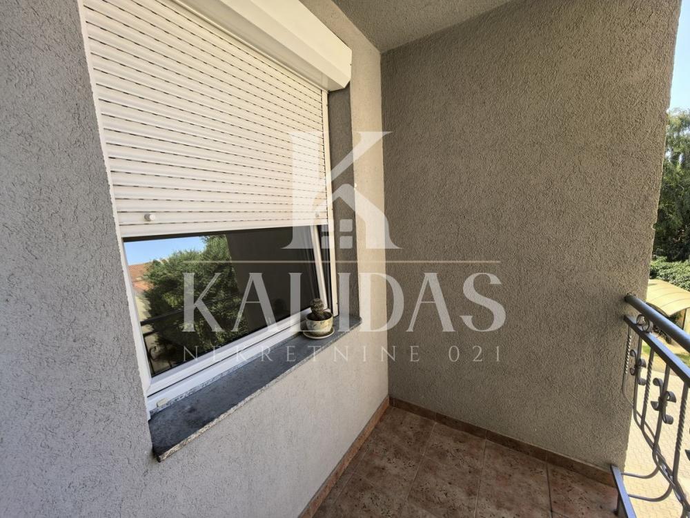 Slika 8 - Stan,NOVI SAD,BULEVAR,kv: 36, € 133000, ID: 1008895