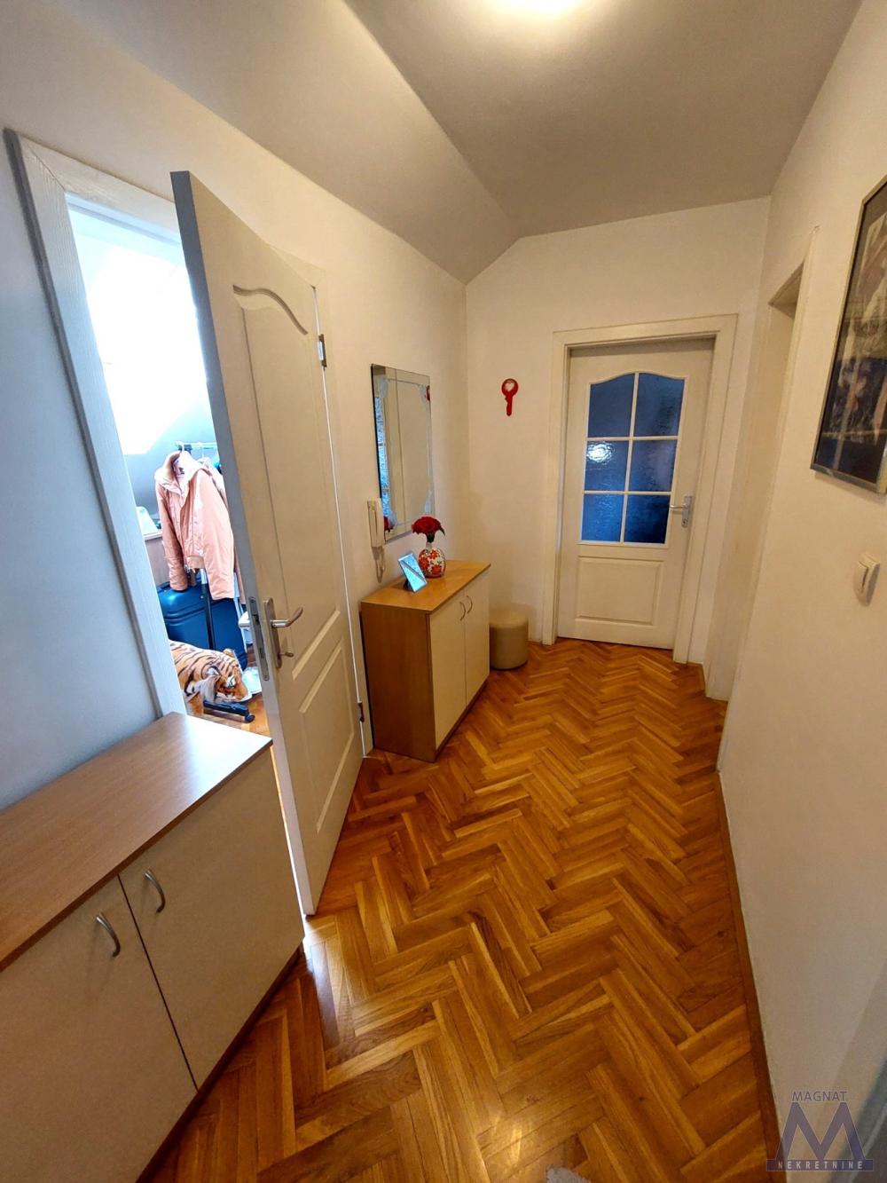 Slika 8 - Stan,NOVI SAD,NOVA DETELINARA,kv: 87, € 166860, ID: 1019432