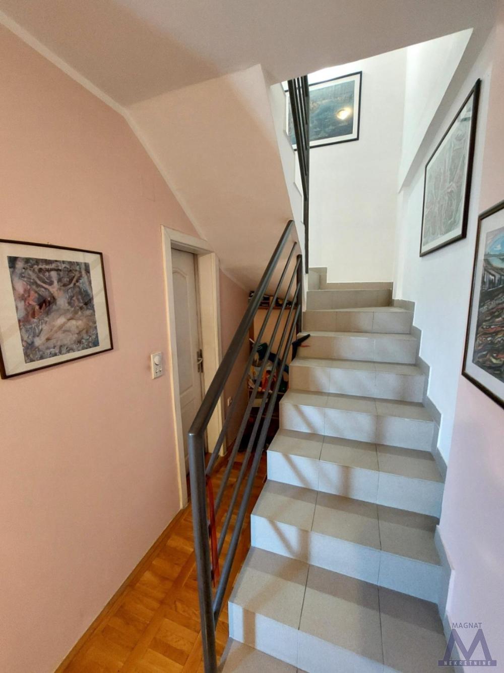 Slika 7 - Stan,NOVI SAD,NOVA DETELINARA,kv: 87, € 166860, ID: 1019432