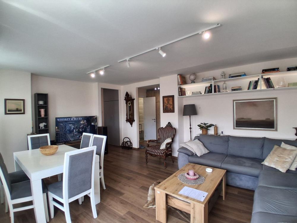 Slika 3 - Stan,NOVI SAD,BULEVAR,kv: 76.00, € 211400, ID: 1059612