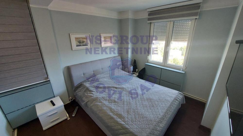 Slika 6 - Trosoban, 78m2, Novi Sad centar Novi Sad, ima lift
