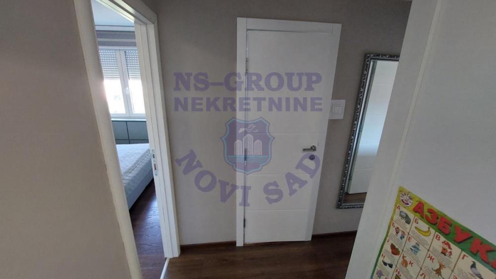 Slika 9 - Trosoban, 78m2, Novi Sad centar Novi Sad, ima lift