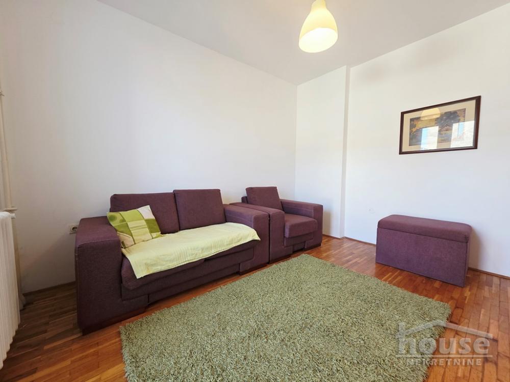 Slika 3 - Stan,NOVI SAD,CENTAR,kv: 52.00, € 130000, ID: 1065670