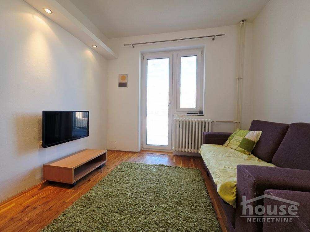 Slika 1 - Stan,NOVI SAD,CENTAR,kv: 52.00, € 130000, ID: 1065670