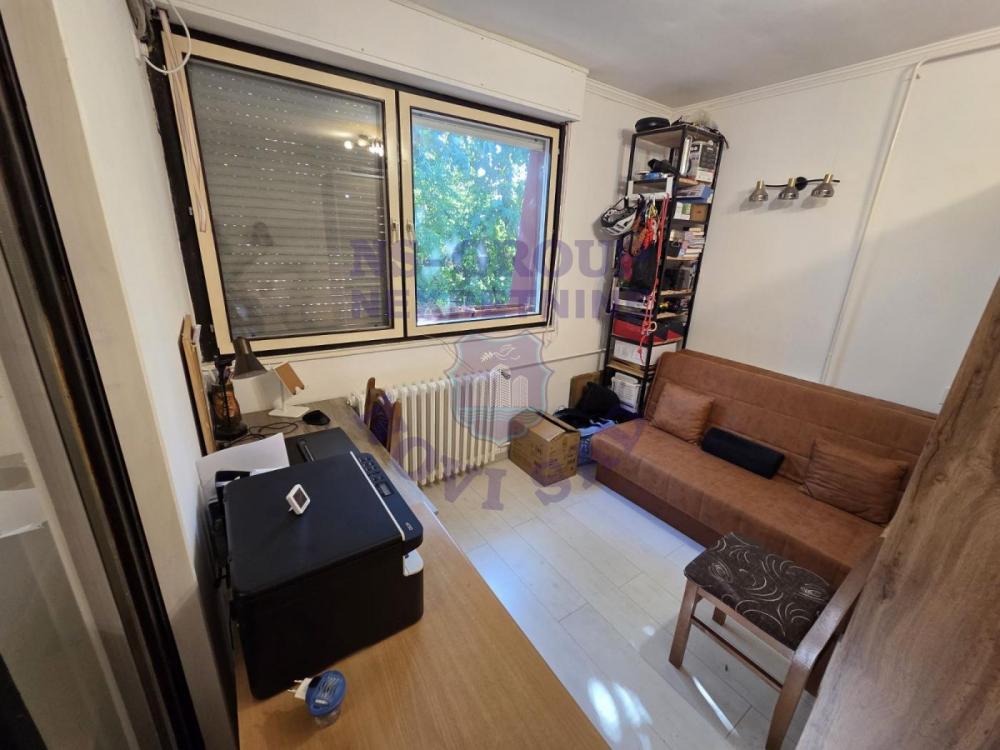 Slika 2 - Jednosoban, 34m2, Novo naselje Novi Sad, sa terasom