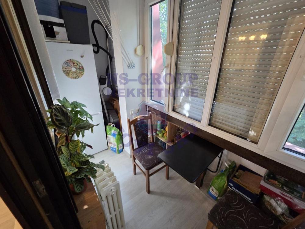 Slika 3 - Jednosoban, 34m2, Novo naselje Novi Sad, sa terasom