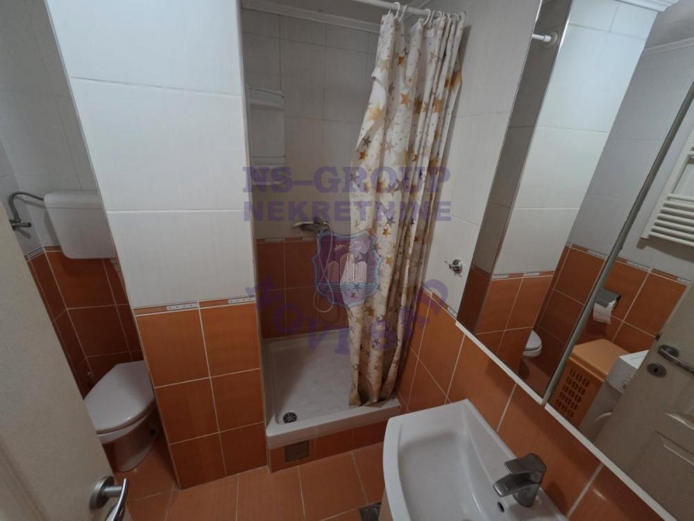 Slika 8 - Izuzetan, namešten četvorosoban duplex bez kosina!