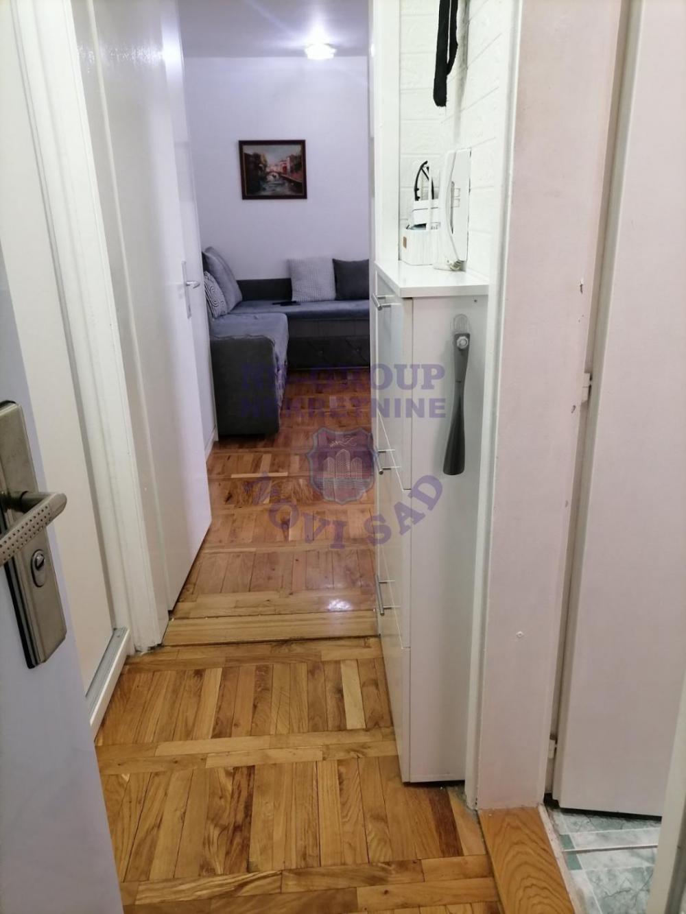 Slika 9 - Jednoiposoban namešten stan- Bulevar!