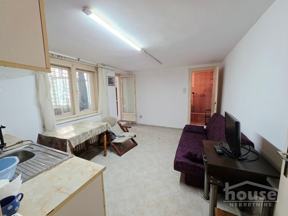 Slika 2 - Stan,NOVI SAD,CENTAR,kv: 32.00, € 72000, ID: 1066130