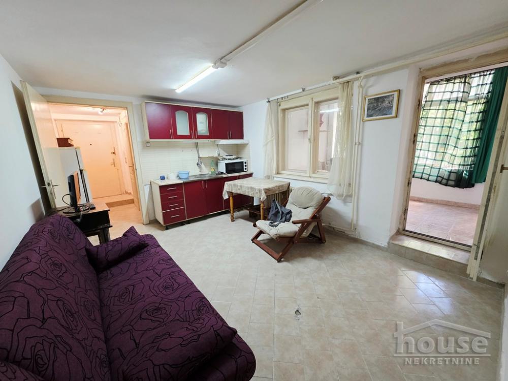 Slika 1 - Stan,NOVI SAD,CENTAR,kv: 32.00, € 72000, ID: 1066130