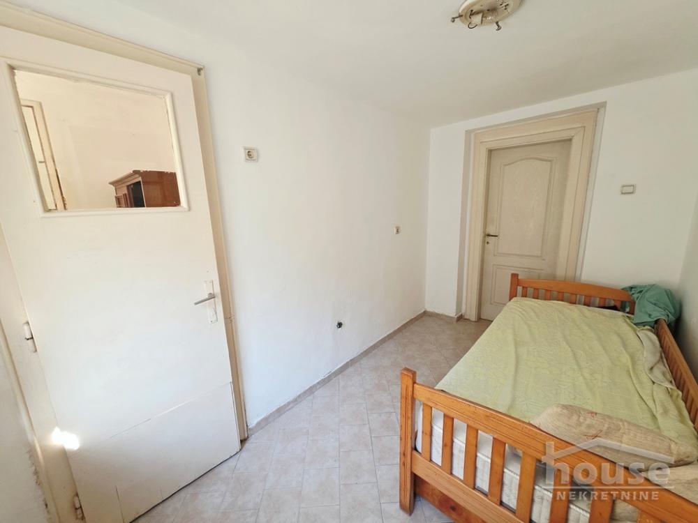 Slika 3 - Stan,NOVI SAD,CENTAR,kv: 32.00, € 72000, ID: 1066130