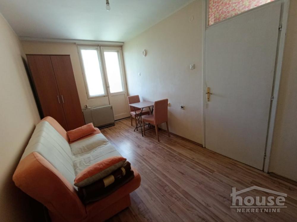 Slika 4 - Stan,NOVI SAD,GRBAVICA,kv: 22.00, € 63900, ID: 1062969