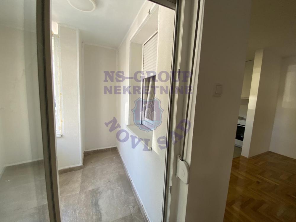Slika 10 - 575732-Na prodaju nov,neuseljavan jednoiposoban stan na Bulevaru Evrope