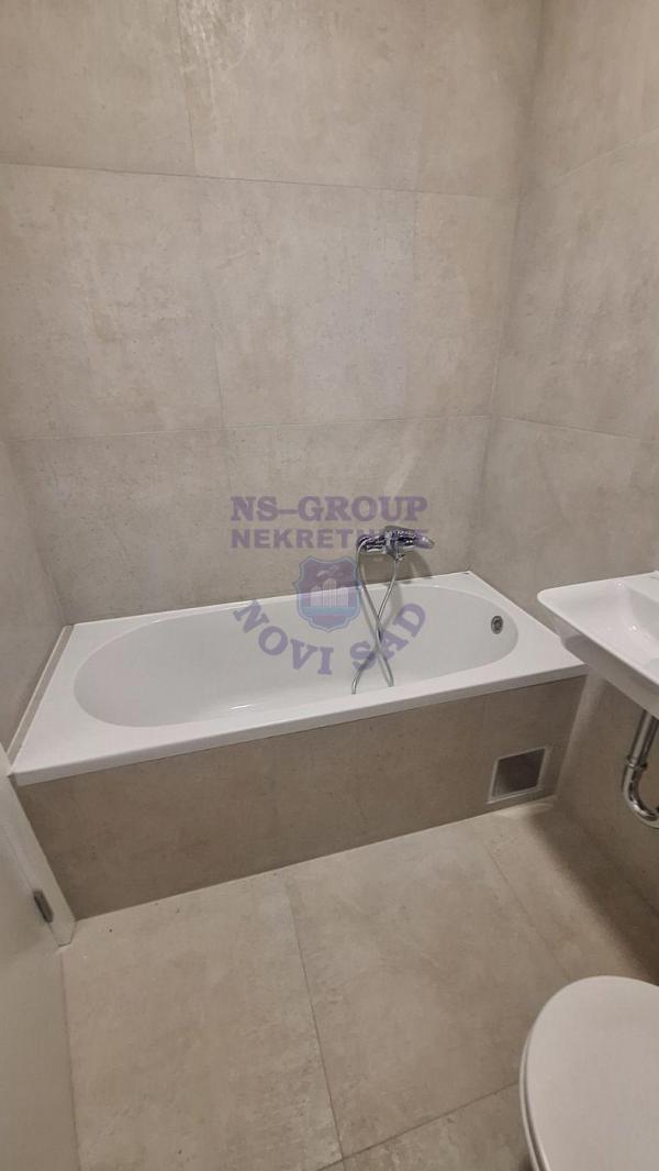 Slika 11 - Odlican cetvorosoban stan na Alibegovcu!