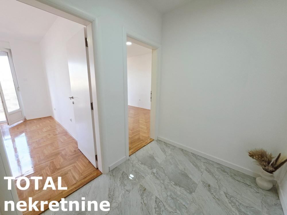 Slika 9 - Stan,NOVI SAD,NOVA DETELINARA,kv: 45.00, € 144000, ID: 1102952