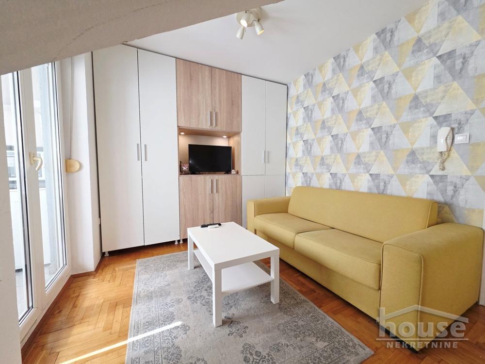Slika 3 - Stan,NOVI SAD,CENTAR,kv: 29.00, € 82000, ID: 1066137